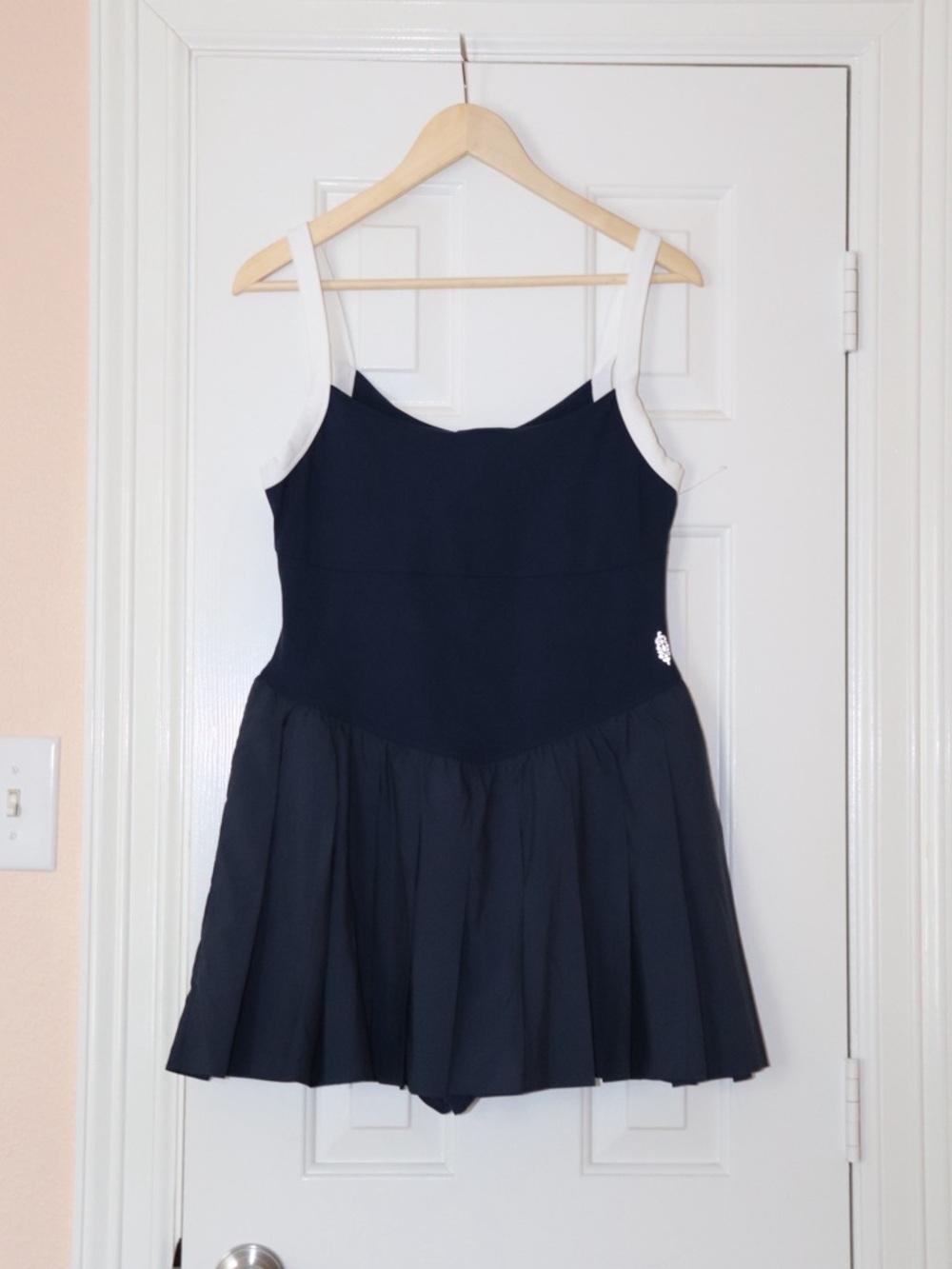 Free People FP Movement Swing of Things Skortsie Navy Blue and White size XL